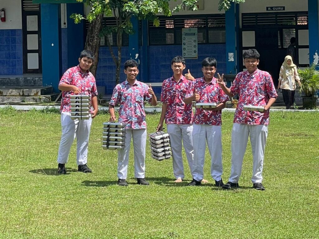 MBG ( Makan Bergizi Gratis) BEKADA !